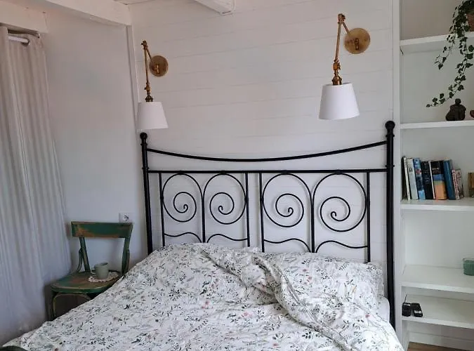 Archangelo St. Michael Colonno