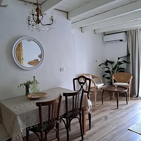 Archangelo St. Michael Colonno